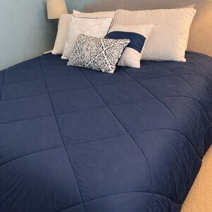 King Navy Blue & Gray Reversible Comforter | Quilted Bedding